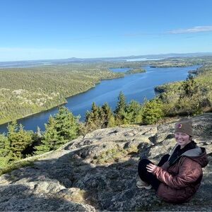 Meet your Posher, Alex